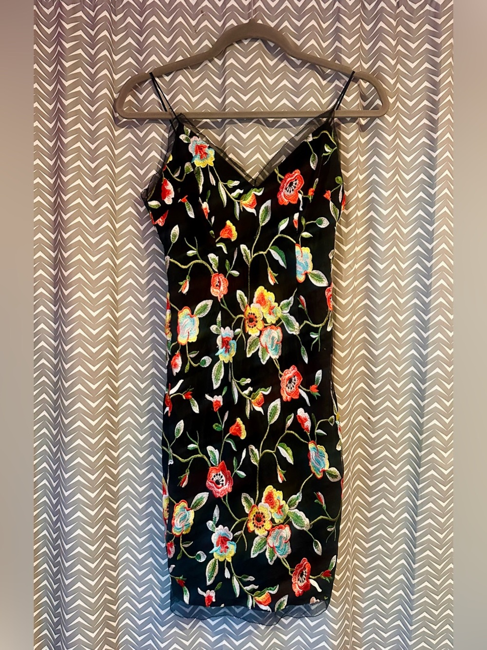 Aidan Mattox | Black Floral Embroidered Mini Body-con Dress, size 0
